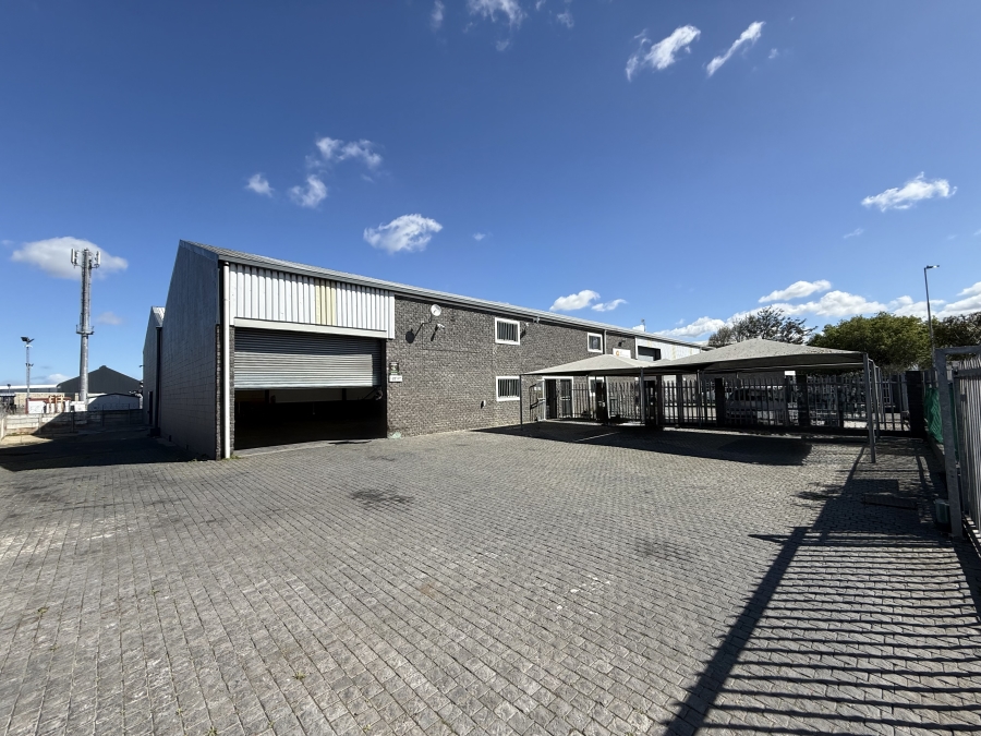 To Let commercial Property for Rent in Blackheath Industrial Western Cape